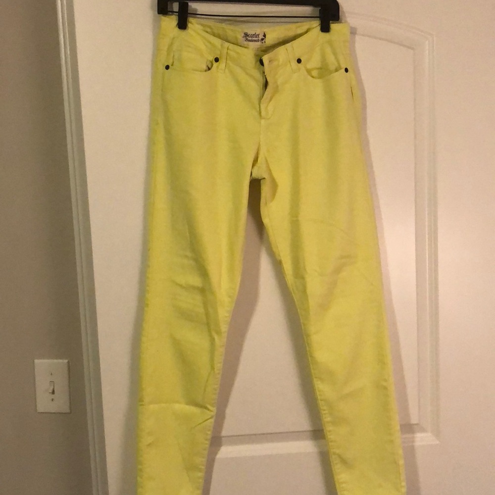 Neon yellow skinny jeans